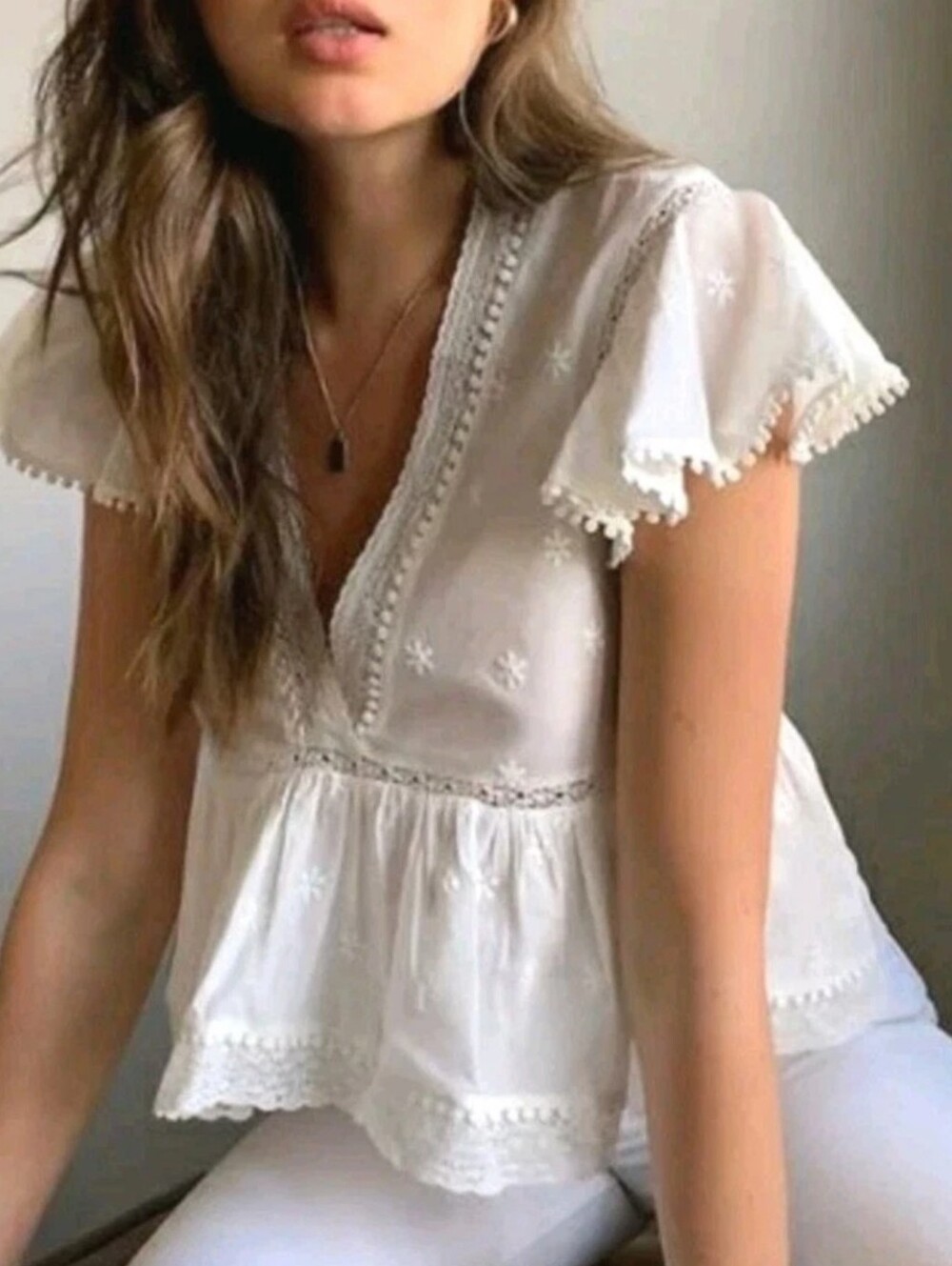 Sunday Best $64 Boho White Embroidered Floral Ruffle Flow Top Sz M